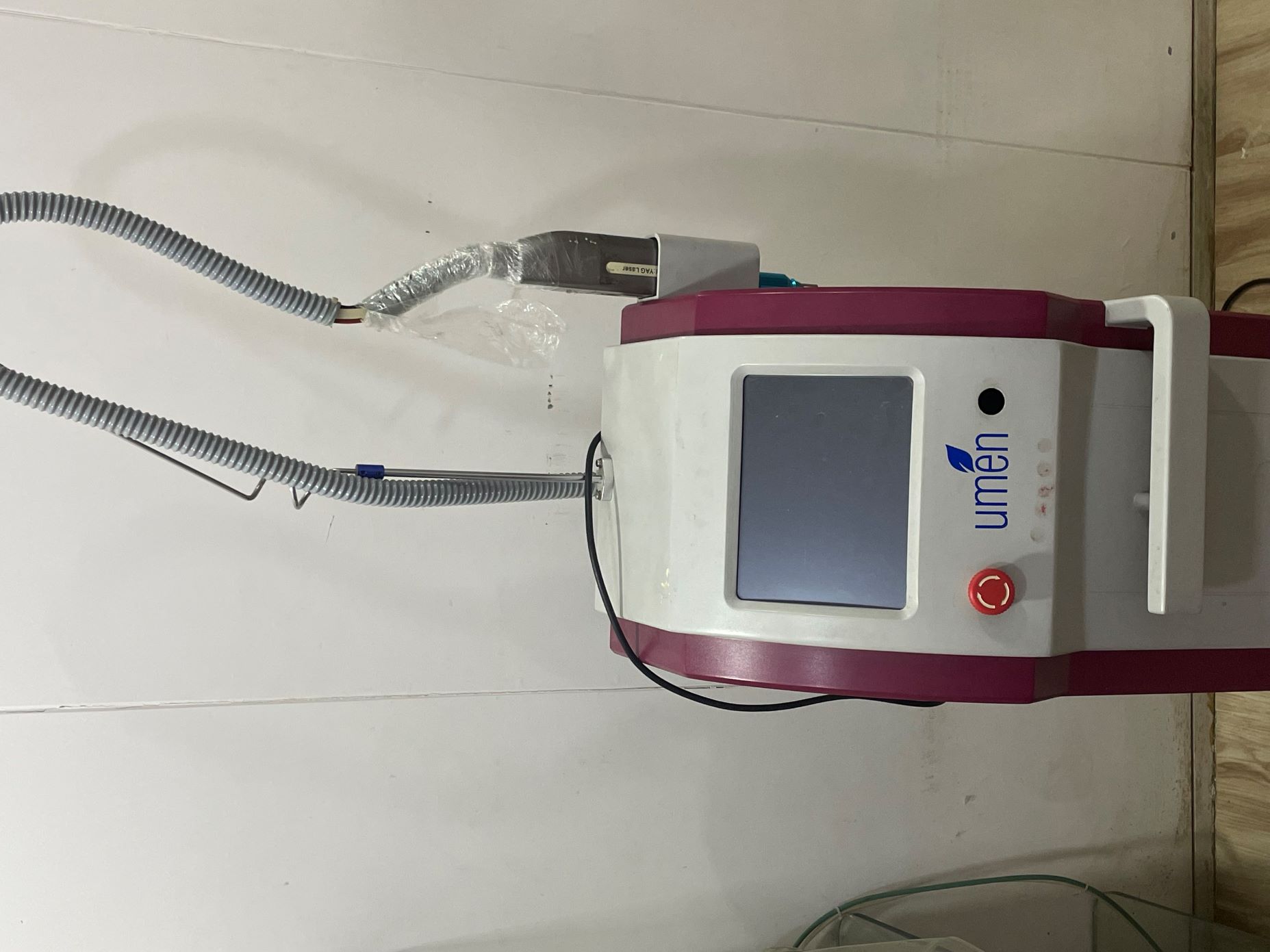 Umen Q-Switch ND:YAG Laser