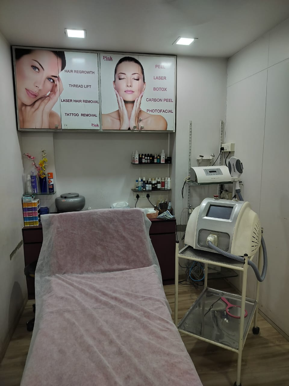 Aesthetic Treatment Room — Photofacial & Carbon Peel